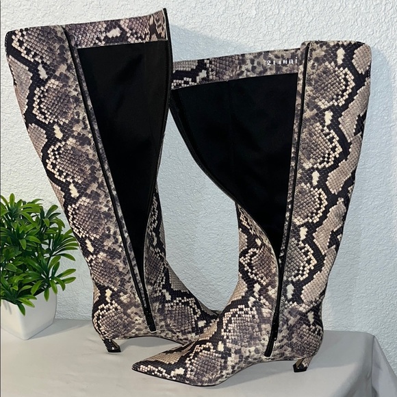 Gianni Bini Gray and Cream Over the Knee Boots - Picture 13 of 15